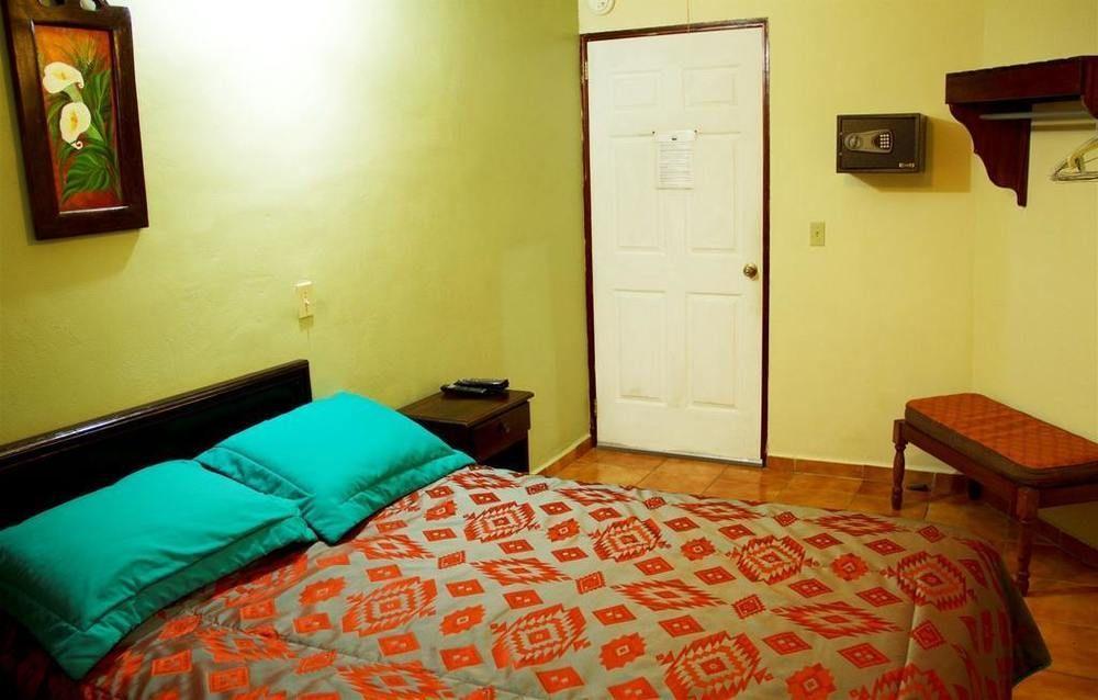 El Oasis Hotel Y Restaurante Boquete Zewnętrze zdjęcie